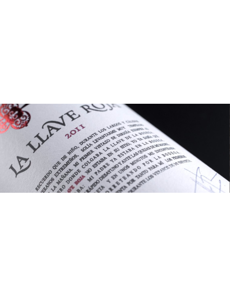 Red Wine Carlos Plaza La Llave Roja 8 Months Barrel